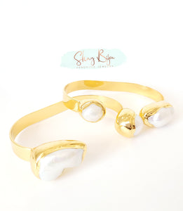 Gold Pearl Bangle