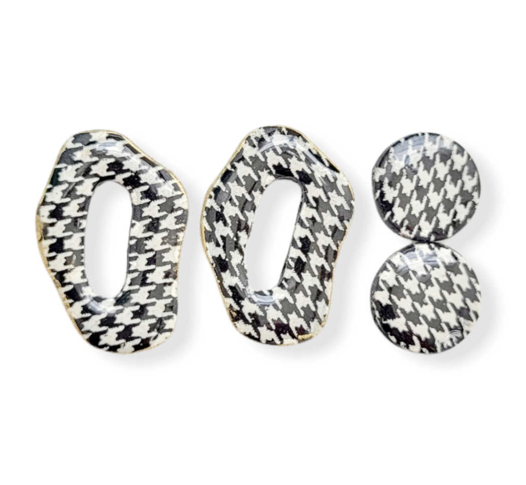 Tessa Studs | Houndstooth