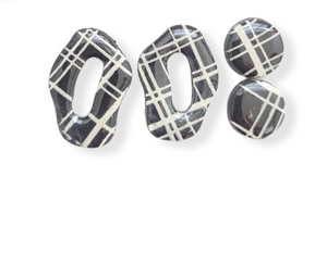 Tessa Studs | Plaid