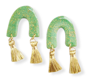 Tassel Arches | Gold & Sage